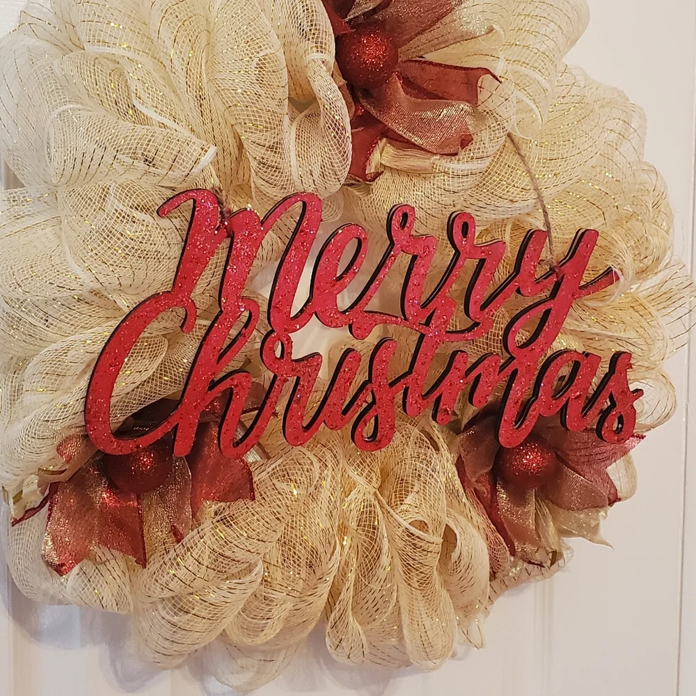Deco Mesh Merry Christmas Wreath